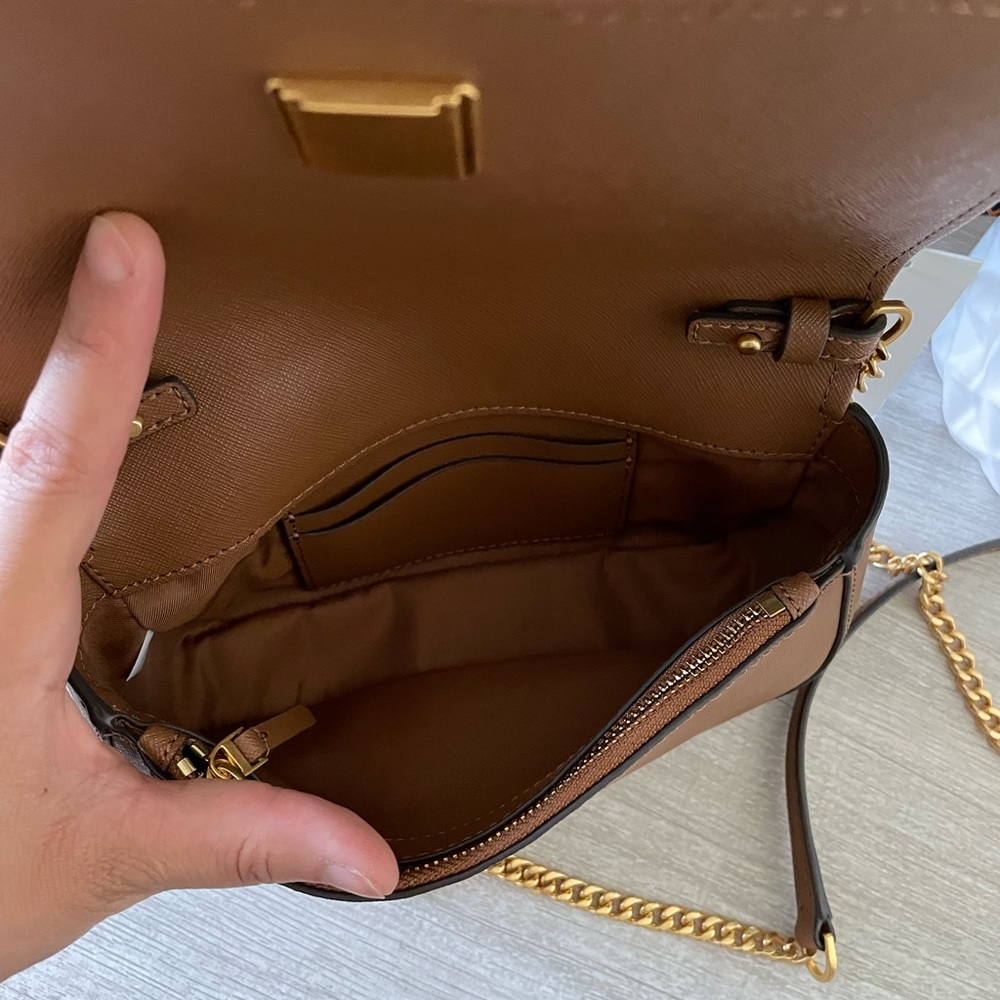 New , Authentic Tory Burch Emerson top handle Crossbody - Picture 8 of 13